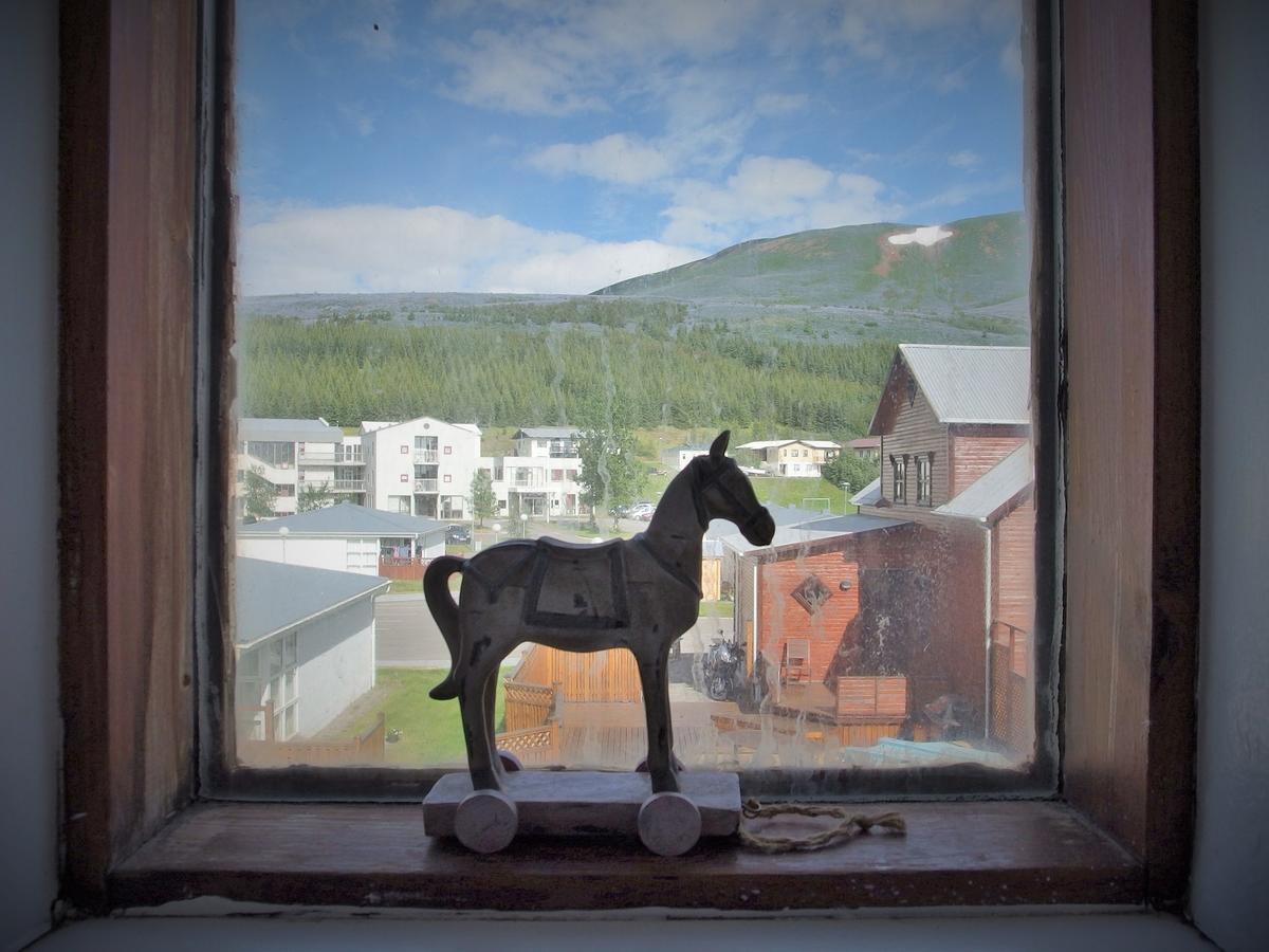 Husavik Hostel المظهر الخارجي الصورة